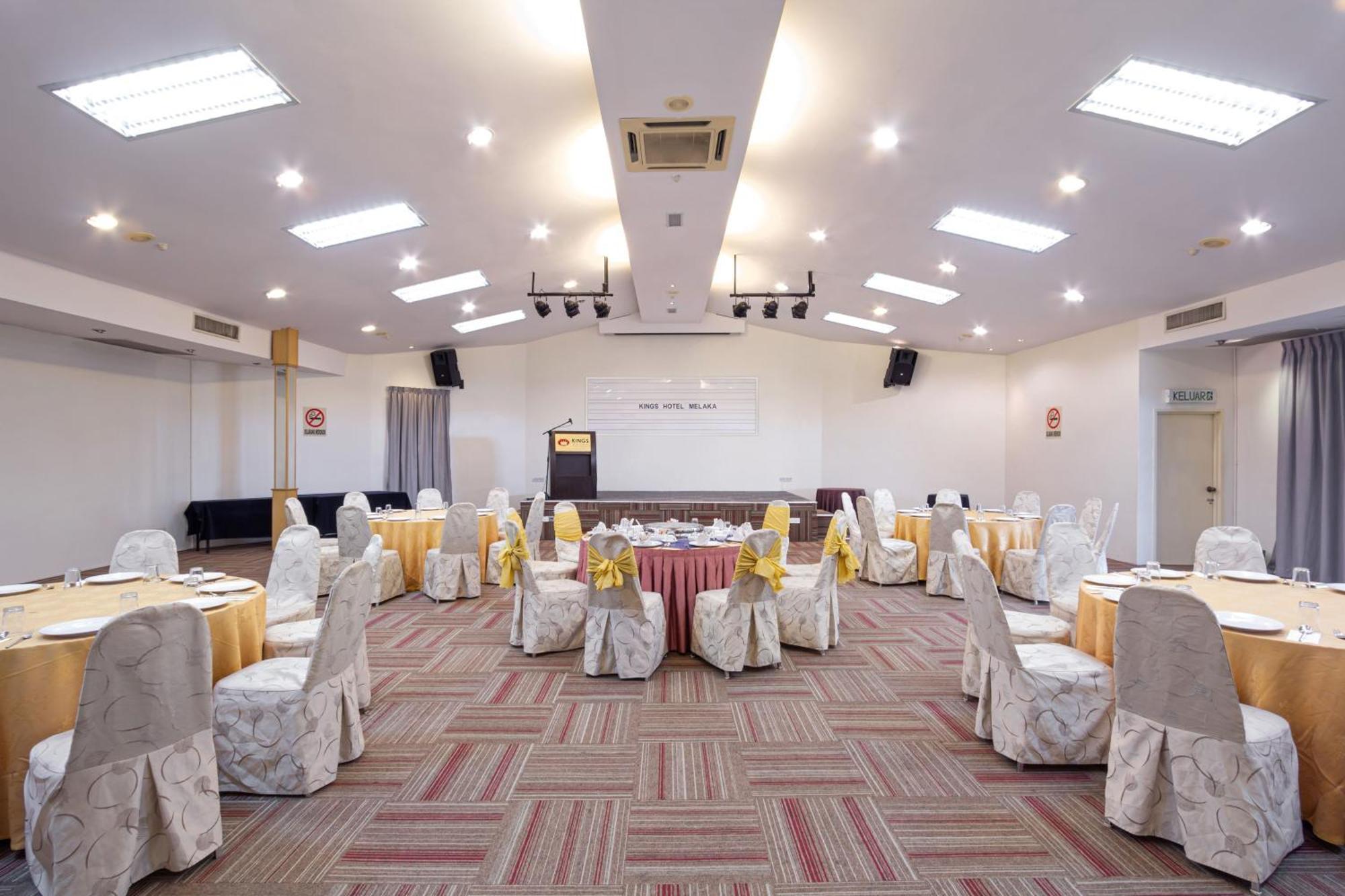 Kings Hotel Melaka Kültér fotó