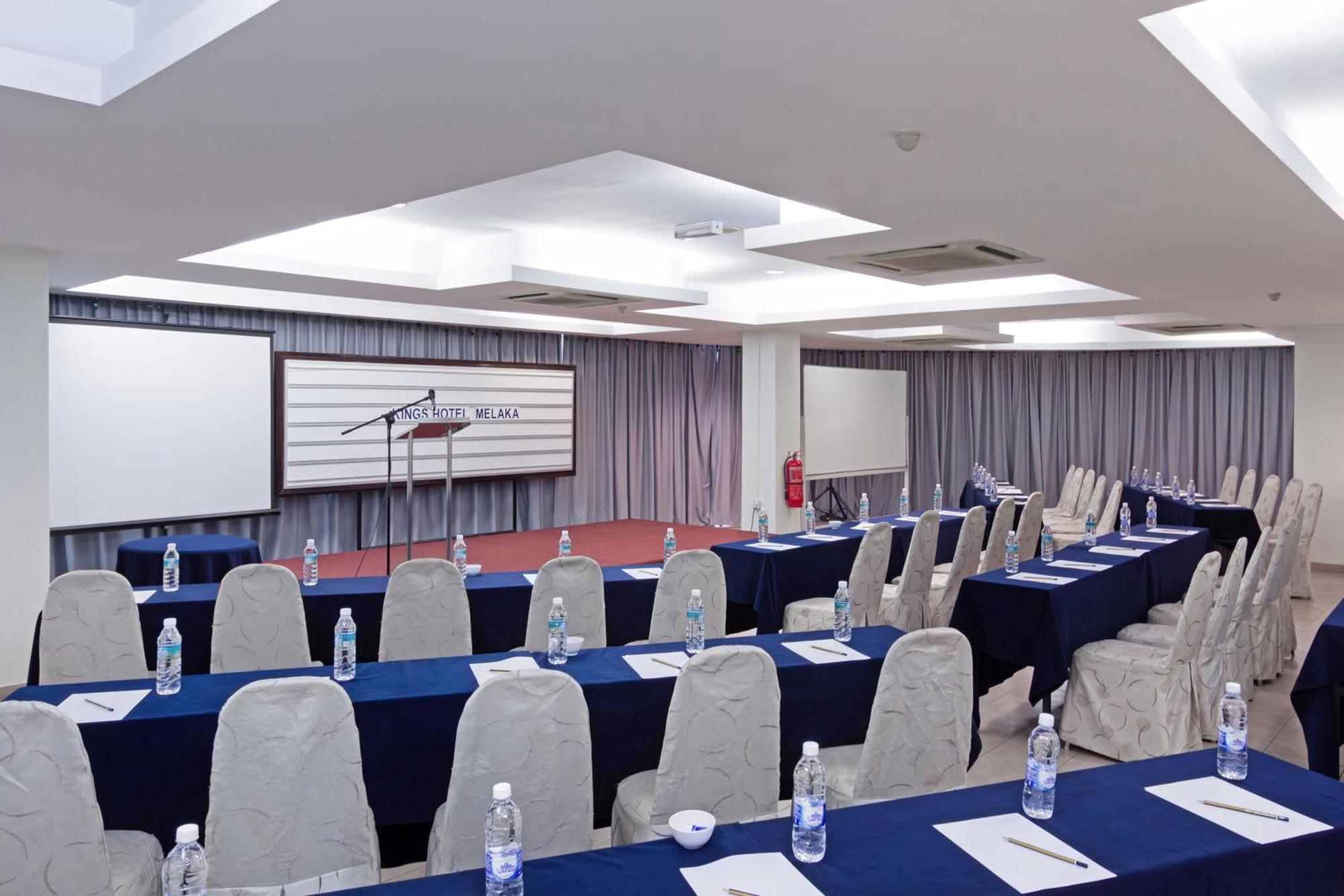Kings Hotel Melaka Kültér fotó
