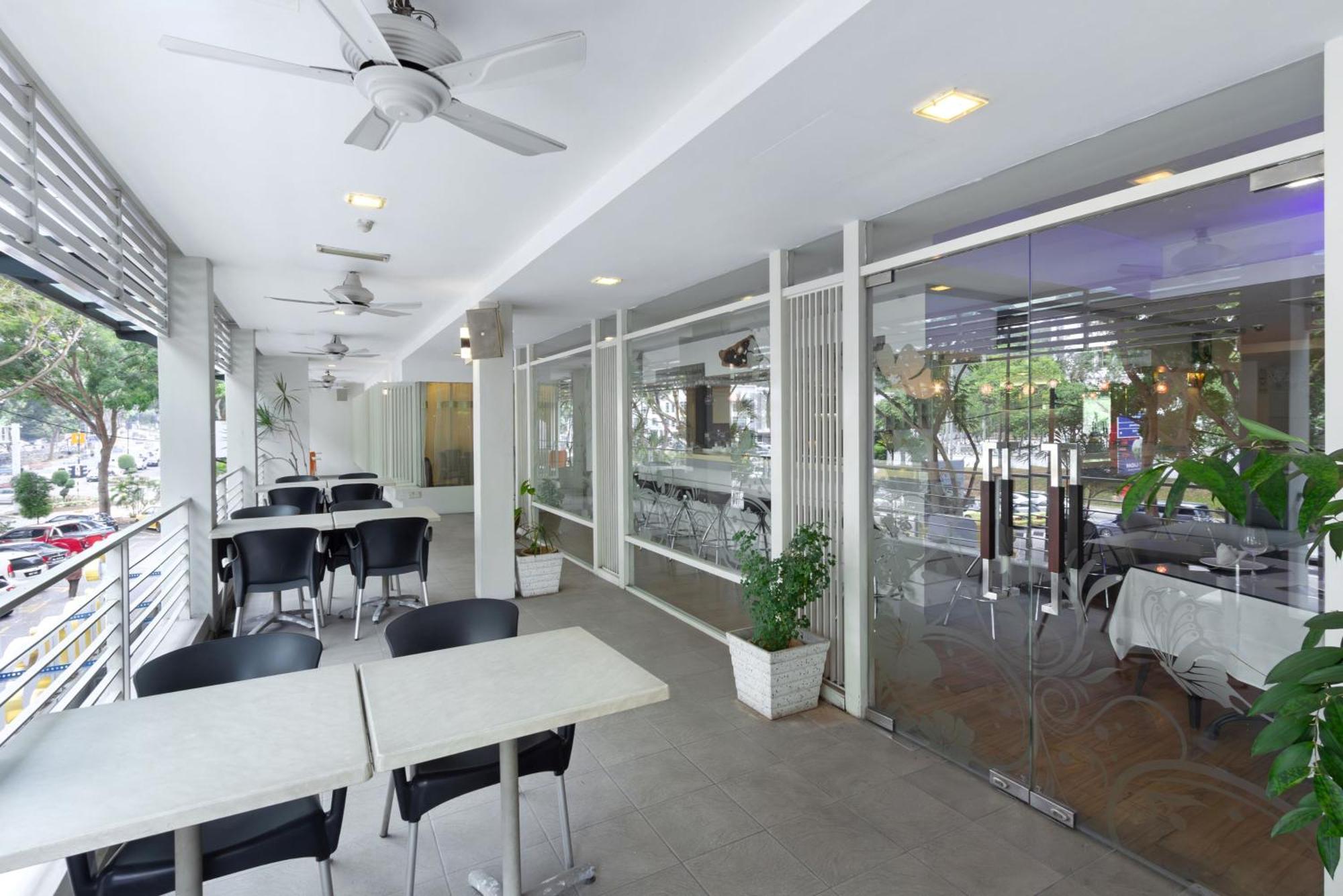 Kings Hotel Melaka Kültér fotó