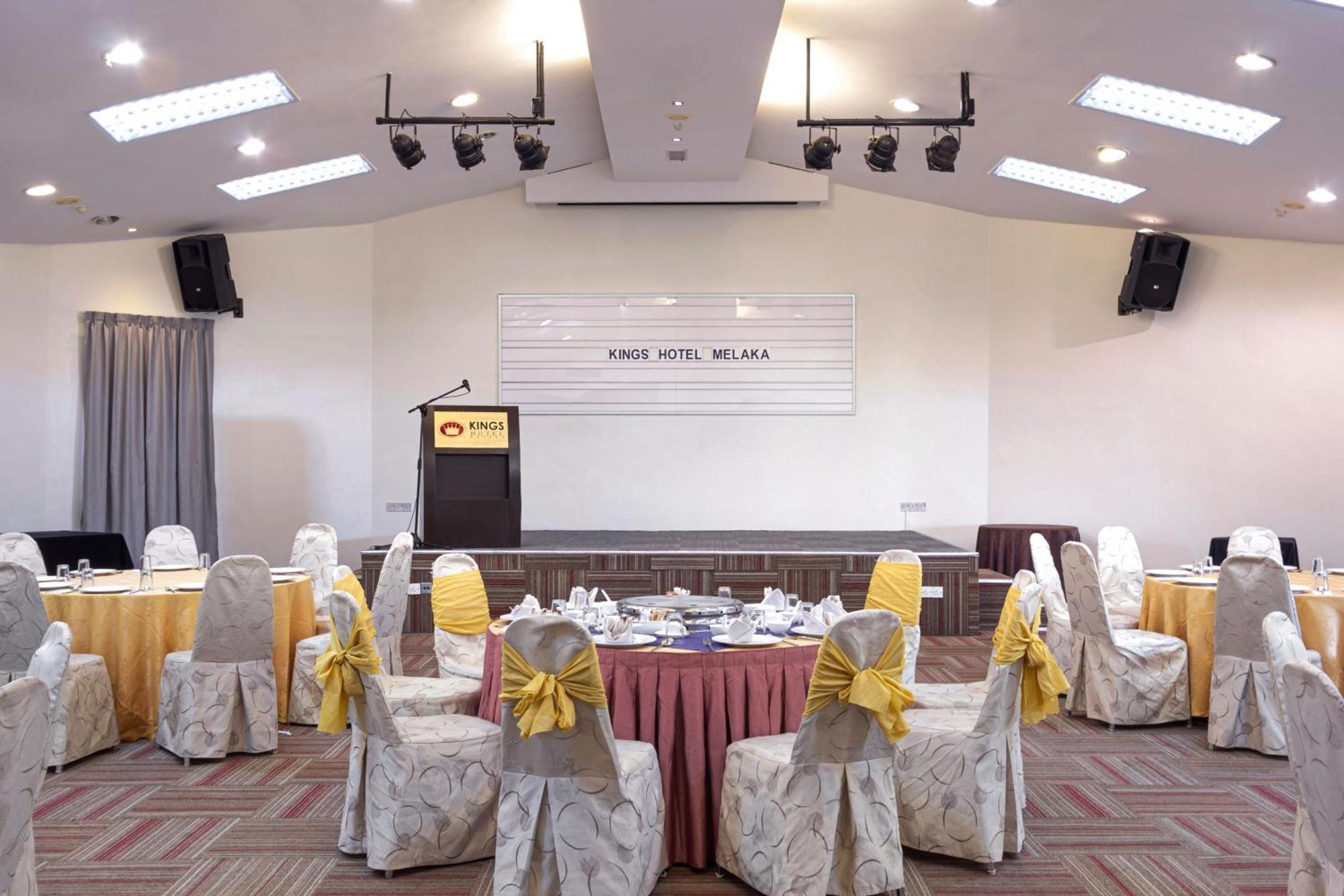 Kings Hotel Melaka Kültér fotó