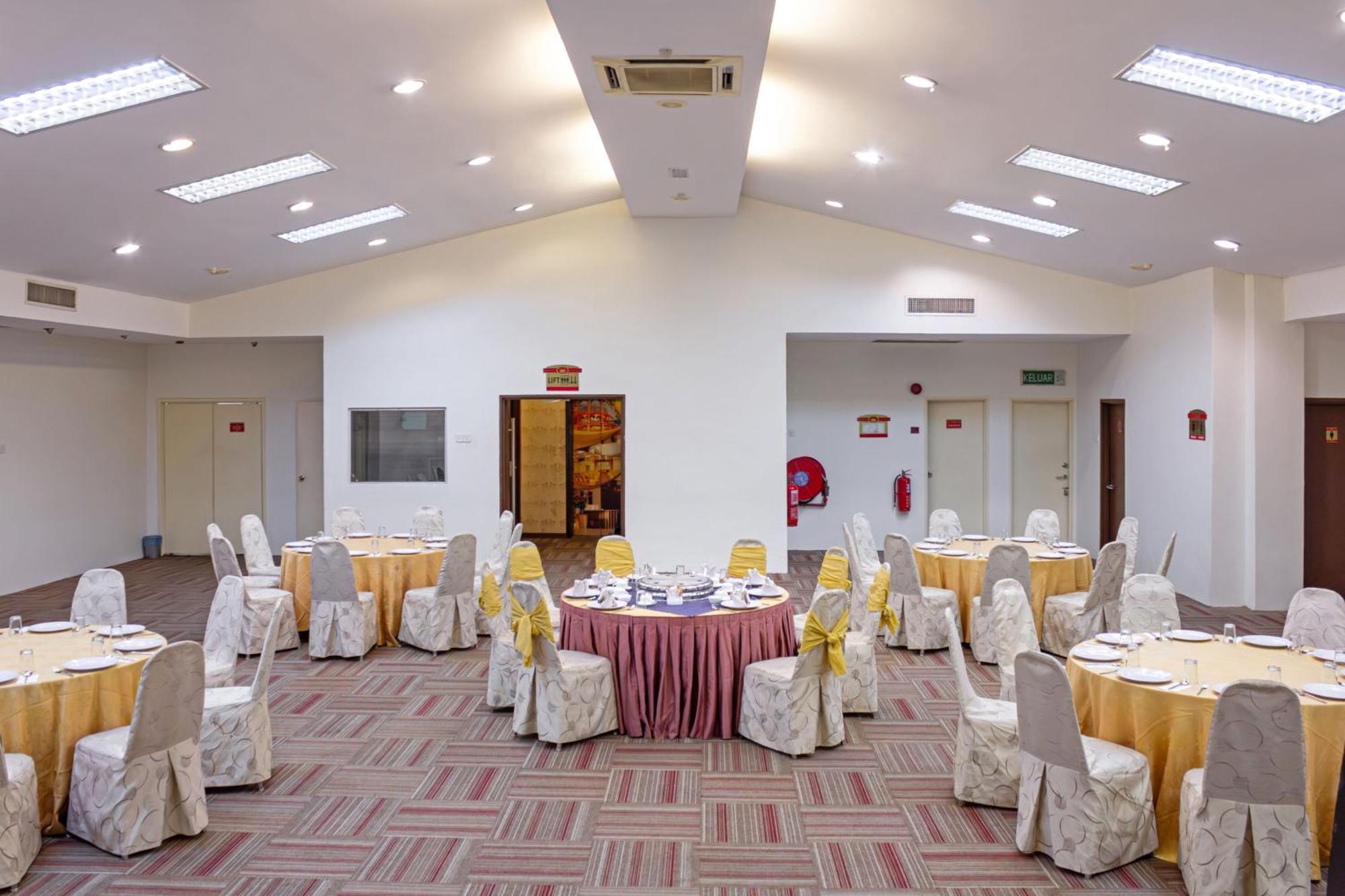 Kings Hotel Melaka Kültér fotó