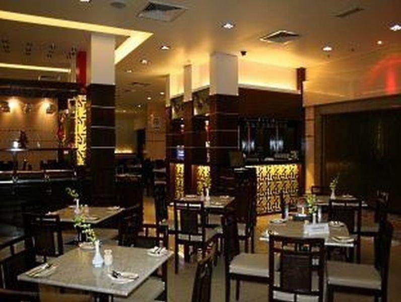 Kings Hotel Melaka Kültér fotó